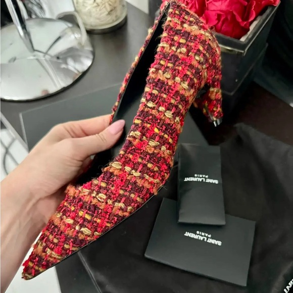 Saint Laurent Shoes - NIB Saint Laurent Vivi Heels